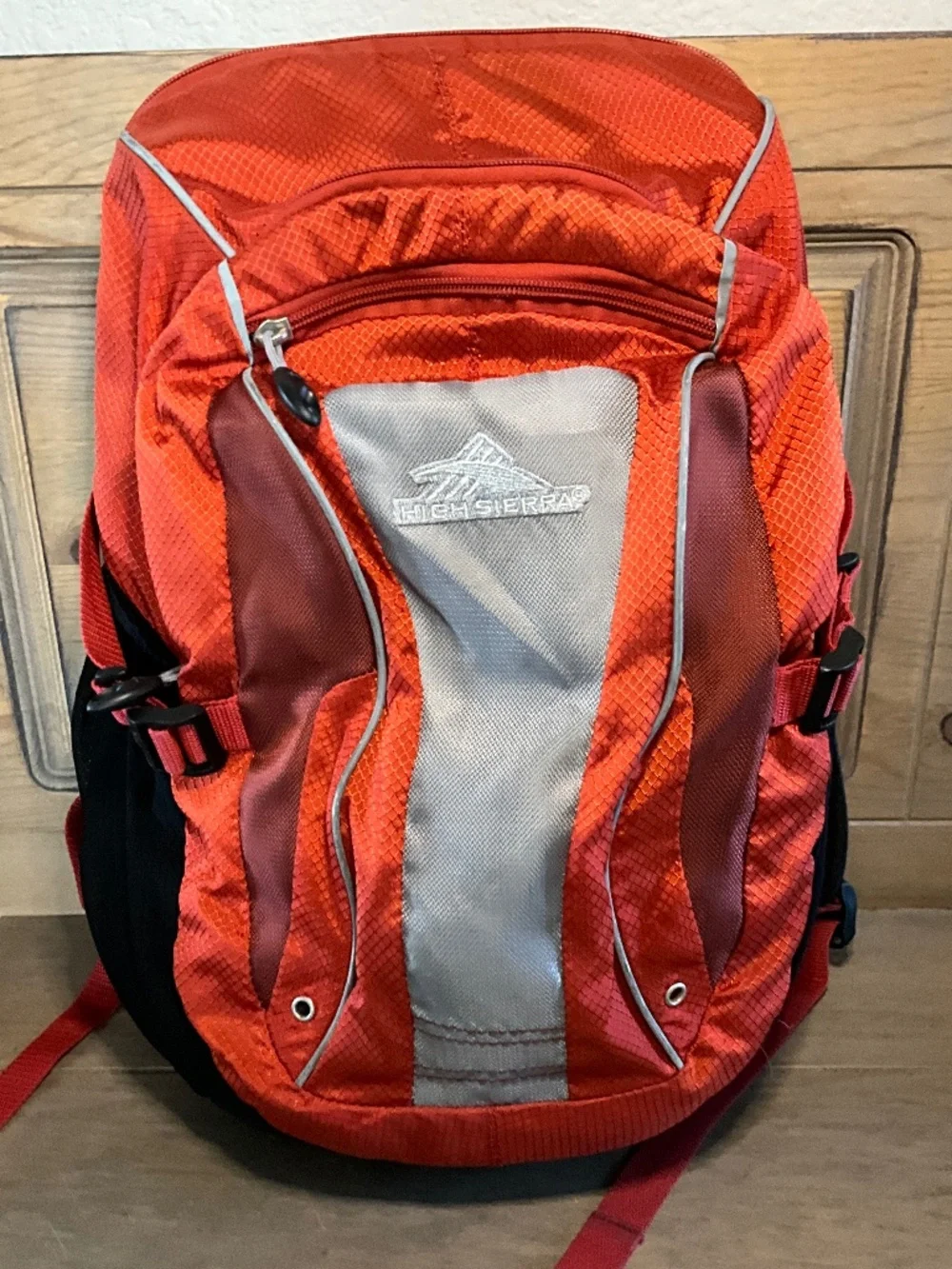 High Sierra Lightweight Backpack Orange Black Suspension System Multi Pocket GC